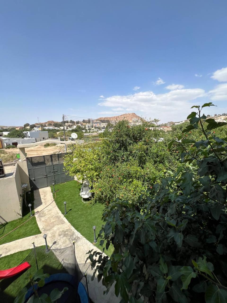 اورنيلا Al Hada